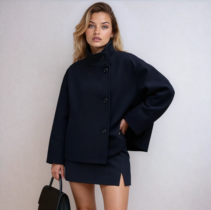 סופי – מעיל חורפי קצר בעיצוב יוקרתי